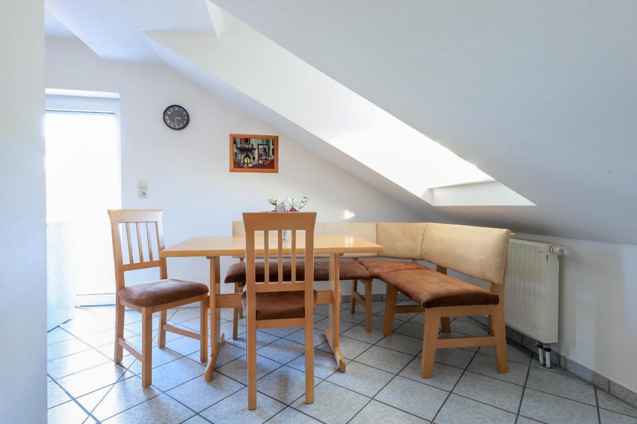Ferienwohnung Altoetting Unterneukirchen Esterno foto